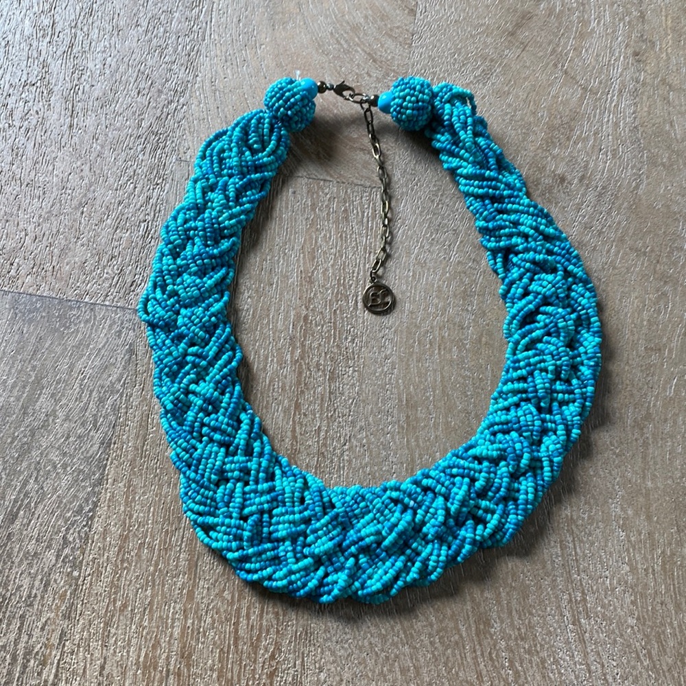 Beaded necklace